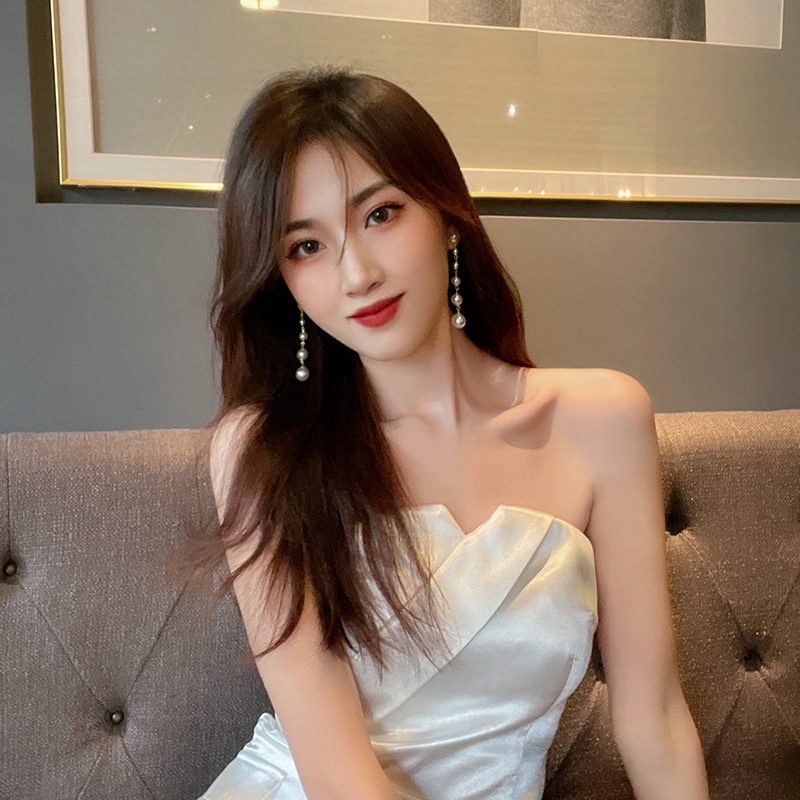 Bông Tai Dáng Dài Đính Ngọc Trai Sang Trọng Thời Trang Cho Nữ