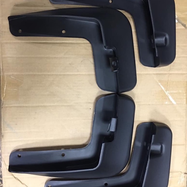 Chắn bùn xe Xpander nhựa dẻo ABS cao cấp hàng theo xe có ảnh thật