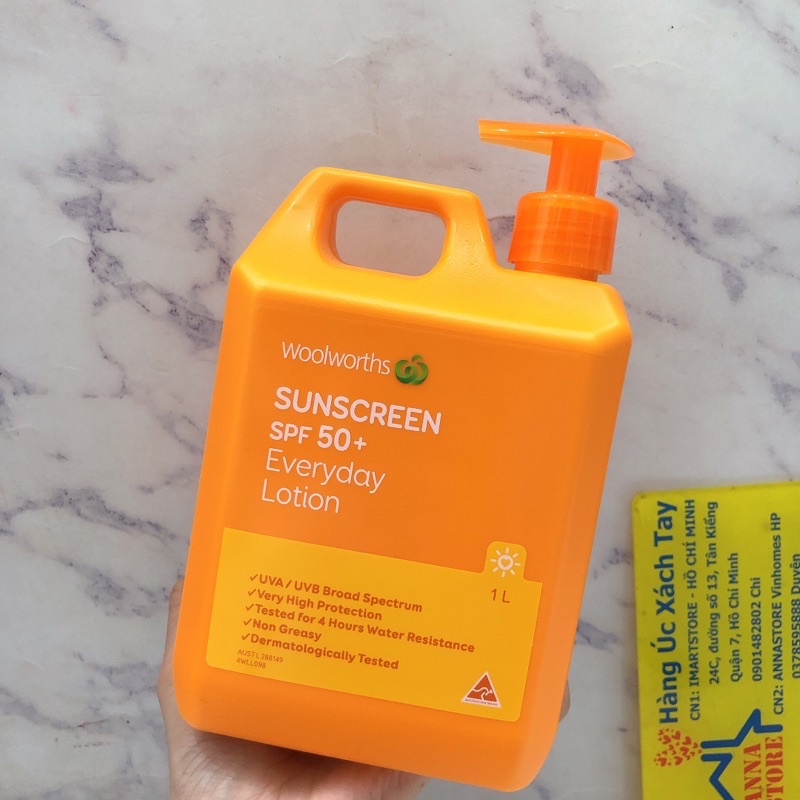 Kem chống nắng Woolworths Everyday Sunscreen SPF 50+ Đủ Size Không Gây Nhờn Rít Dùng Được Cho Mặt Và Body