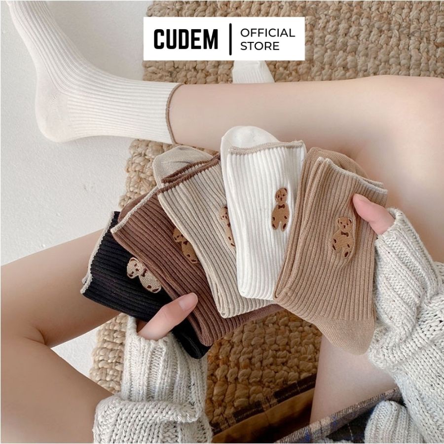 Tất nữ cổ cao vải cotton thêu hình chú gấu hoạt hình phong cách Hàn Quốc C5