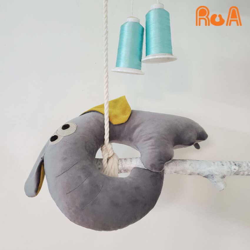 Gối kê cổ hình thú chú voi lông nhung mềm mại siêu cute ELE-M01 Ru A