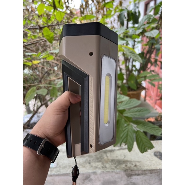 Đèn pin cầm tay quân đội siêu sáng có cổng sạc usb
