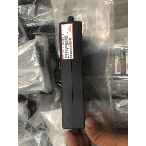 Sạc Fujitsu Nhật Hàng New 100% Chất Lượng 19V-4.22A