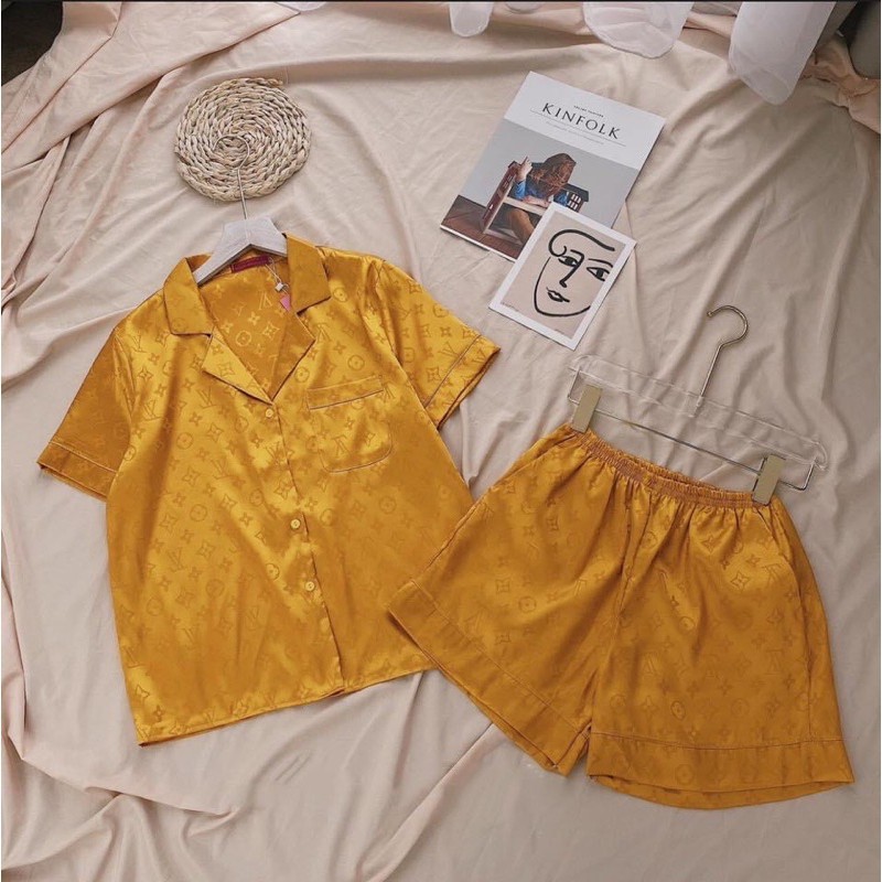 Bộ đồ Pijama lụa💖Bộ lụa gấm cộc-đùi cao cấp [hàng chuẩn kèm Video+ảnh thật] | BigBuy360 - bigbuy360.vn