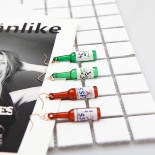 Bông tai chai rượu soju Hàn quốc