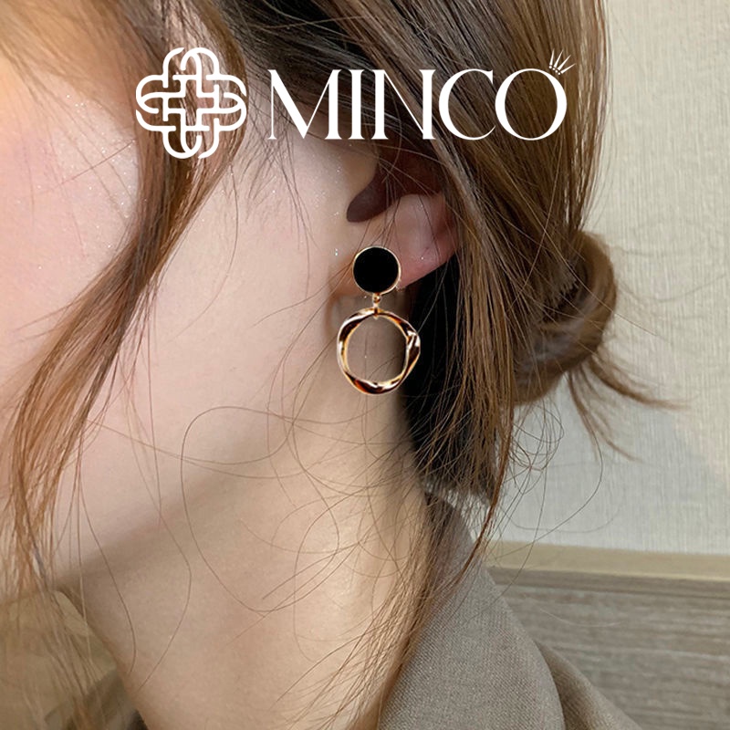 Bông tai nữ đá đen tròn Minco Accessories màu Gold phụ kiện trang sức đẹp phong cách cá tính BT314