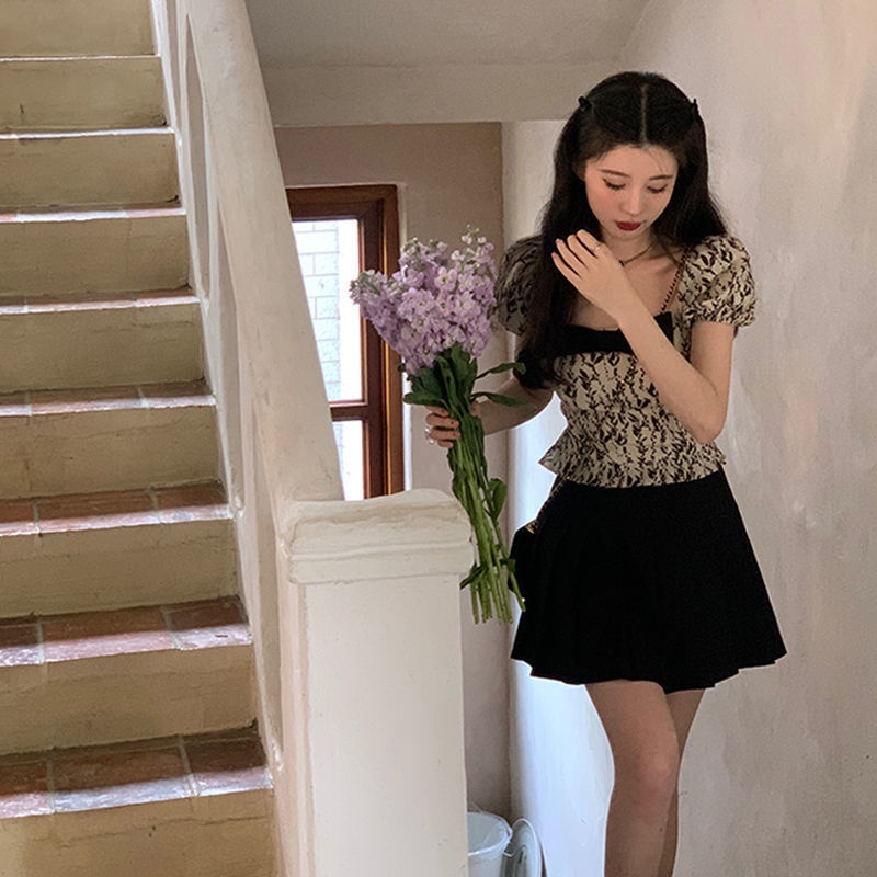 Áo Kiểu Tay Ngắn Cổ Vuông In Họa Tiết Hoa Thời Trang Mùa Hè Mới Cho Nữ