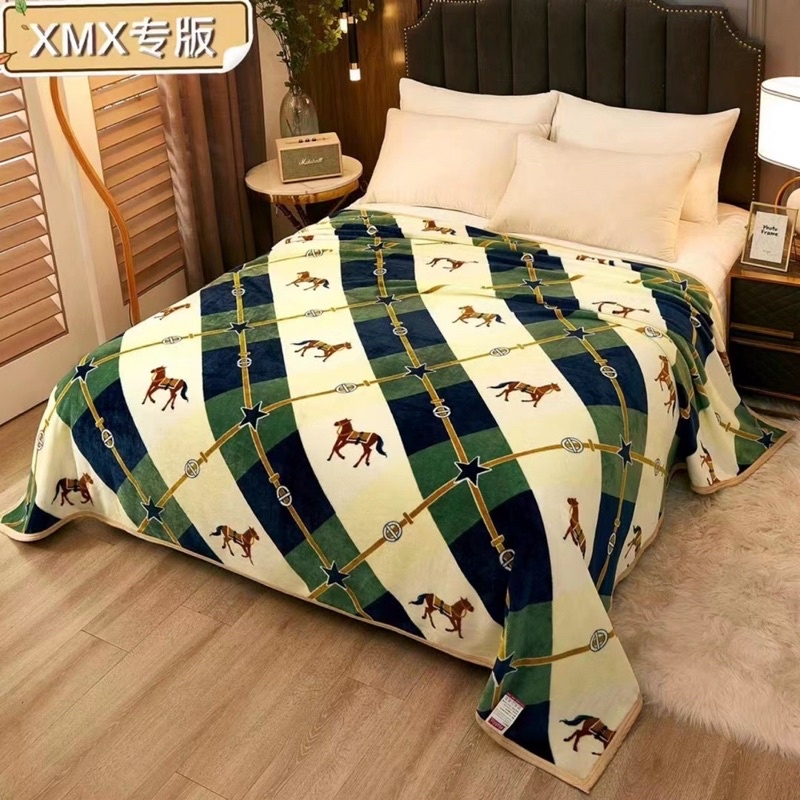 Chăn Lông Tuyết 2 Lớp Hoạ Tiết Thương Hiệu Đắp Thu Đông Kích thước 2x2m3, nặng 1,4kg
