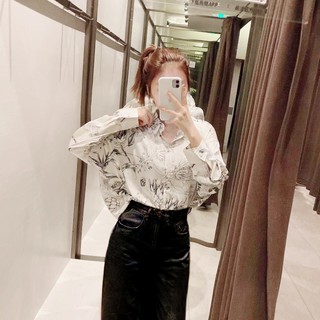 Áo sơ mi ZARA lụa satin họa tiết tranh thủy mặc ấn tượng ASMHTG52N8