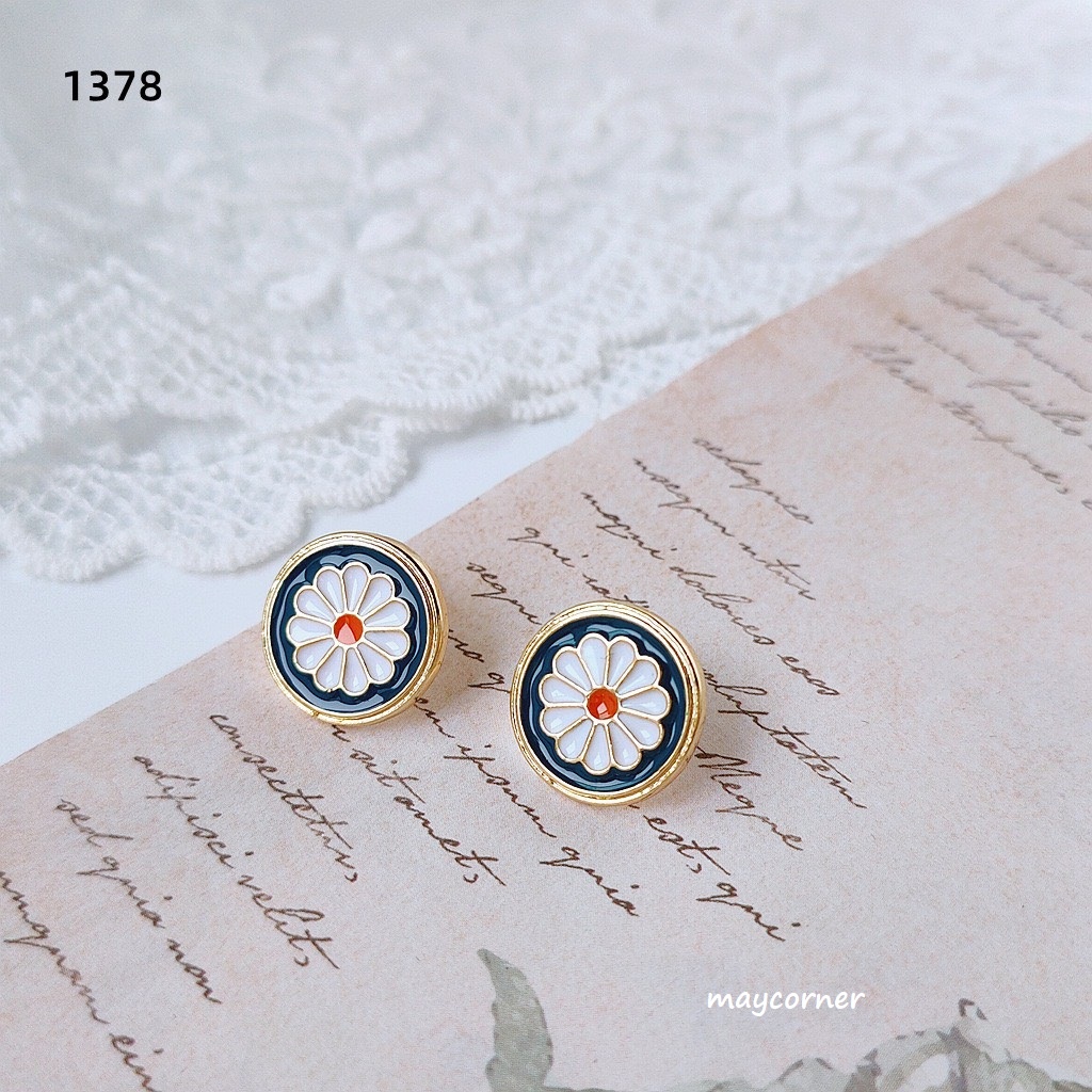 Khuyên tai petro xanh hoa cúc mạ bạc 925 cao cấp