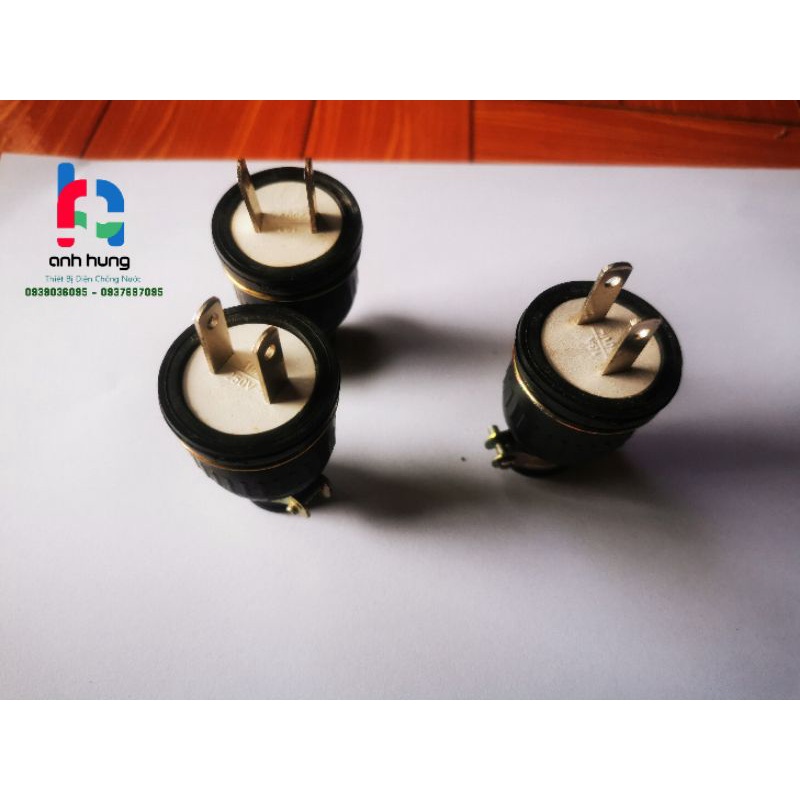 Phích Cắm Điện Nhật - Mỹ - Trung _ Phích Cắm Chịu Va Đập Nội Địa Công Suất 10A 250V