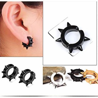 khuyên tai bấm lỗ titan tròn gai