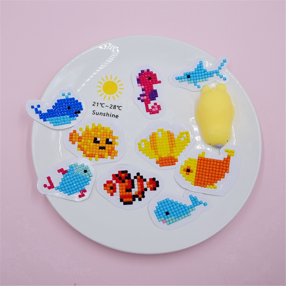 Bộ Dụng Cụ Làm Tranh Đính Đá Thủ Công Cho Bé