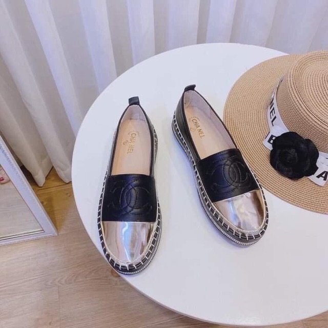 Giày slip on đế bánh mì 5cm cn new