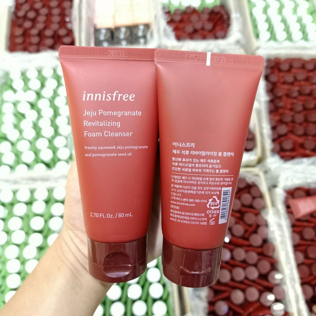 Sữa Rửa Mặt Tạo Bọt Làm Sáng Da, Ngăn Chặn Lão Hóa Chiết Xuất Từ Lựu Innisfree 80ml