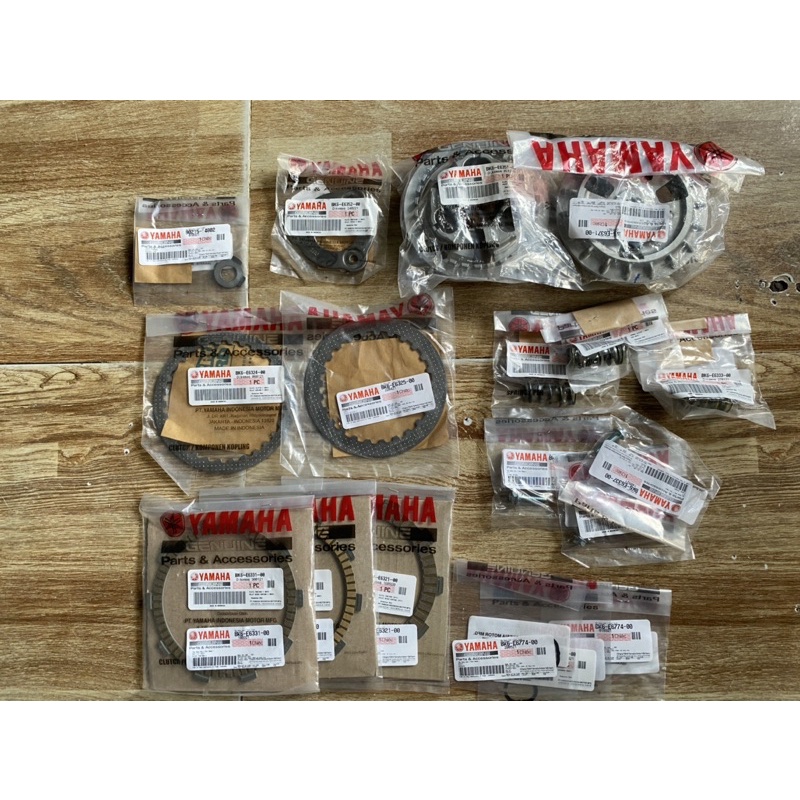 Nồi chống trượt R15v3 nhập chính hãng 2 tem Yamaha Indo