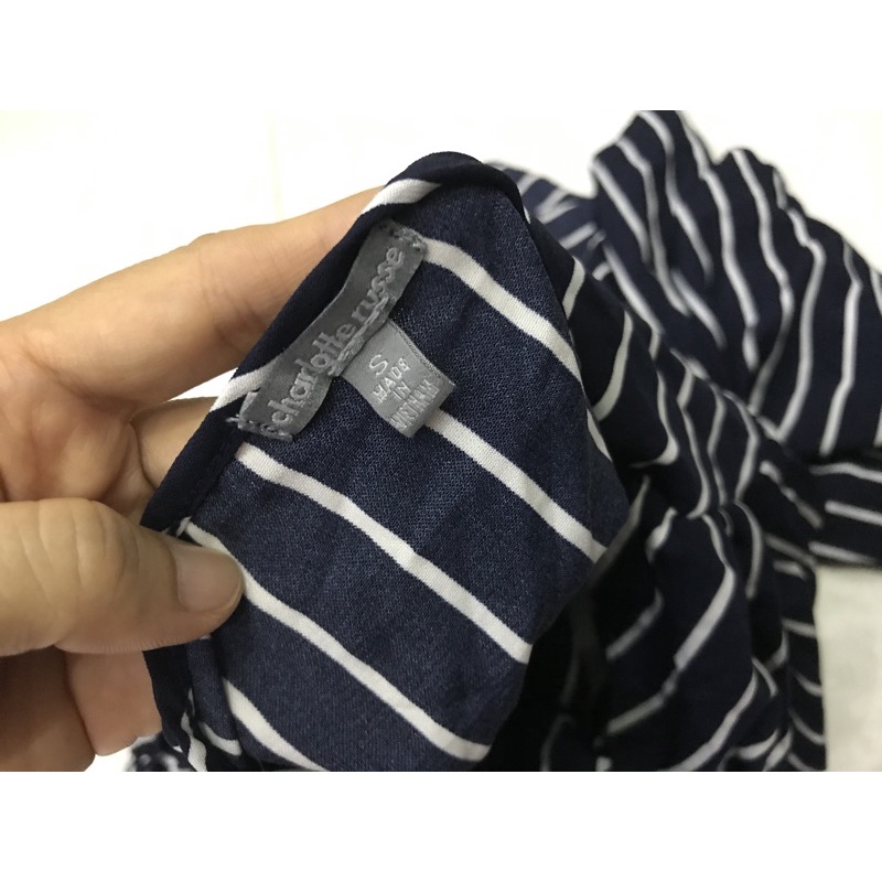 Áo kiểu tay loe độc đáo vnxk 48-52kg