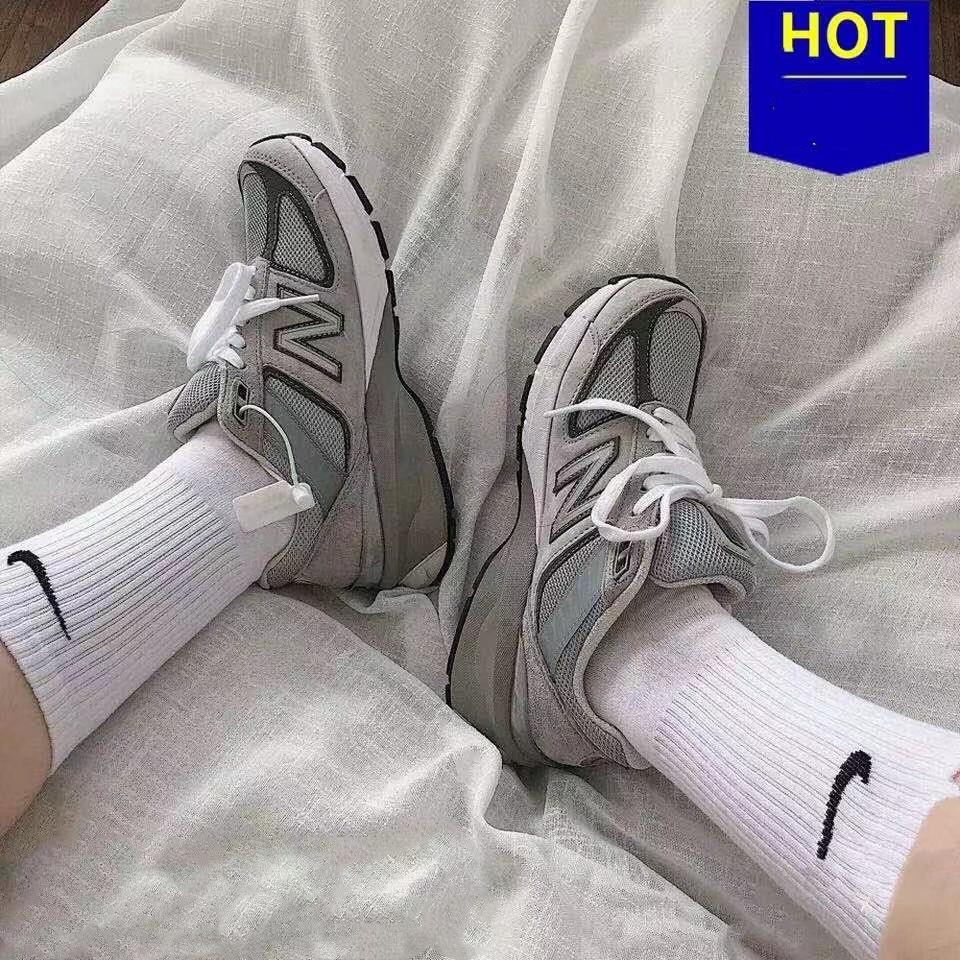 1 Đôi Tất Thể Thao Trắng/Đen Cho Nam