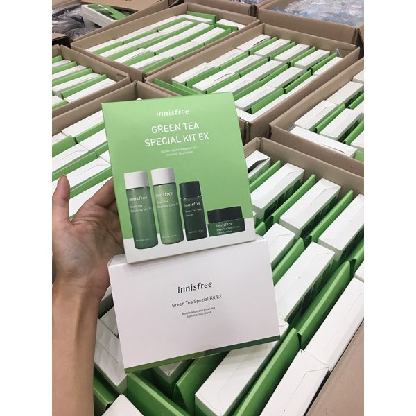 BỘ DƯỠNG DA TRÀ XANH INNISFREE GREEN TEA SPECIAL KIT