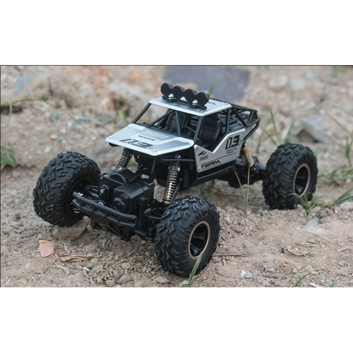 Đồ Chơi - Xe điều khiển từ xa , địa hình offroad Vỏ kim Loại (khoảng cách điều khiển 80m)-6141