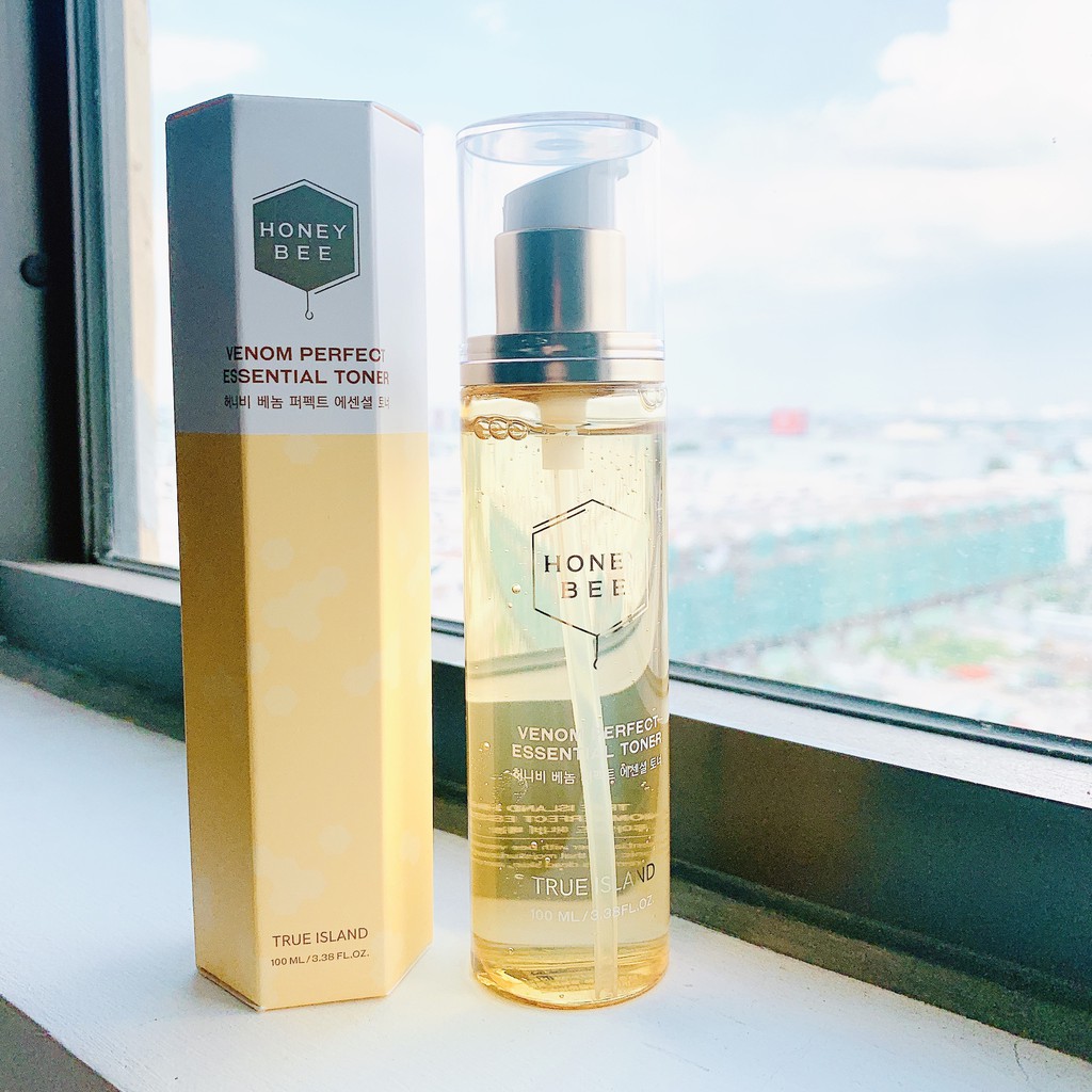 Nước Hoa Hồng Cho Da Dầu Mụn TRUE ISLAND HONEY BEE VENOM PERFECT ESENTIAL TONER