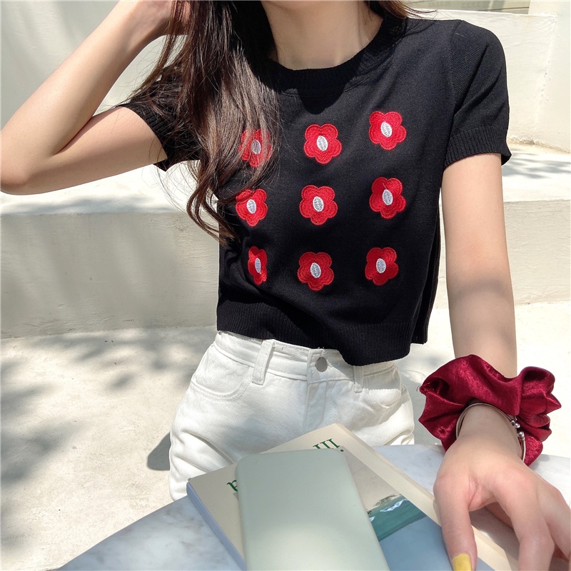 Áo thun NZN tay ngắn cổ tròn thêu hoa dành cho nữ