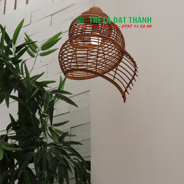 Đèn mây tre thả trần .Mẫu đèn thả hình con ốc
