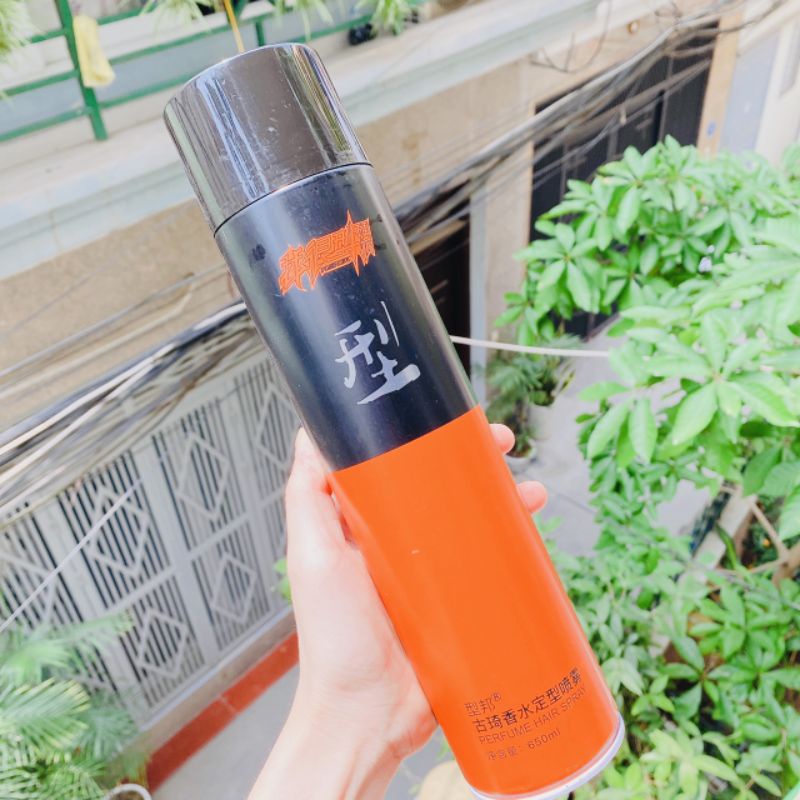 Keo xịt giữ nếp kiểu tóc rất cứng OSIS+ 3 SESSION, Gôm xịt tóc giữ nếp cứng Schwarzkopf Extreme Hold Hairspray 300ml
