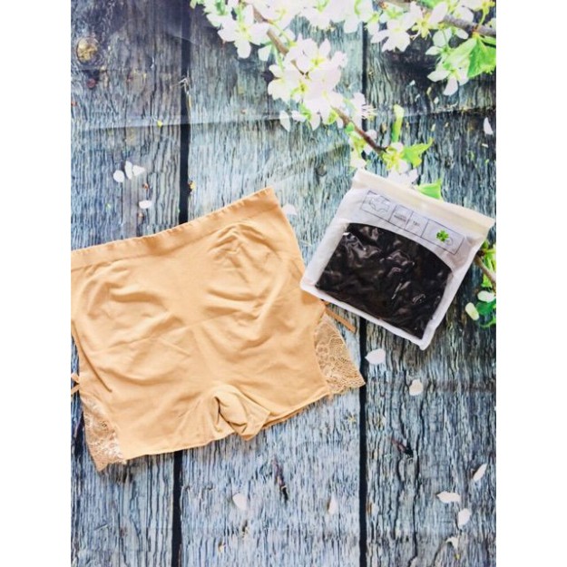 Quần Đùi Mặc Váy Nâng Mông Co Giãn 4 Chiều Phối Ren 2 Bên 561