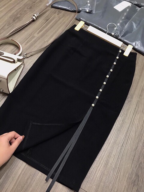 CHÂN VÁY BÚT CHÌ ĐÍNH NGỌC | BigBuy360 - bigbuy360.vn