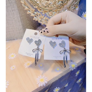 Khuyên tai bất đối xứng