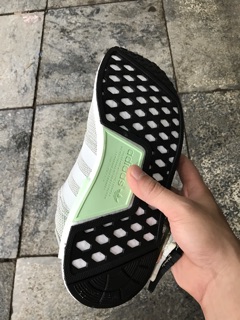 Giày nmd xám r1