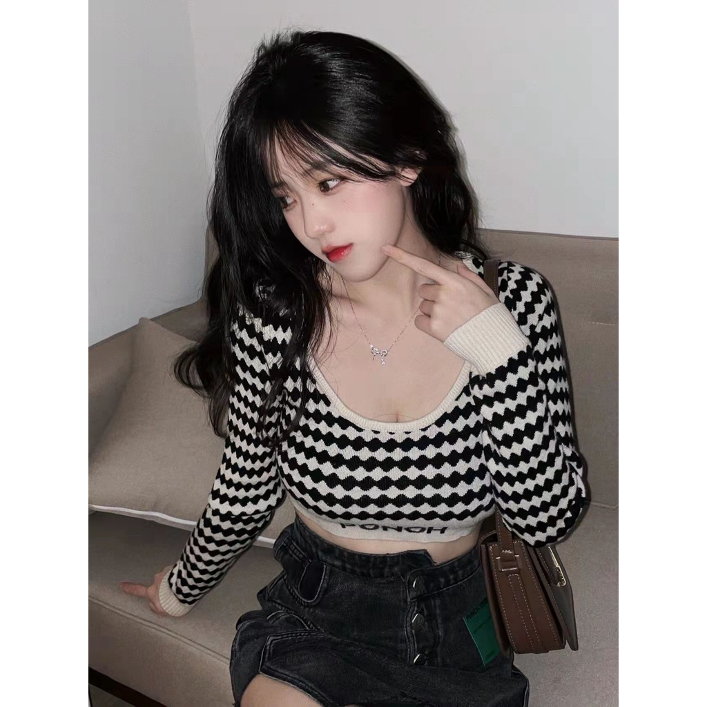 Áo Croptop Dệt Kim Tay Dài Dáng Ôm Phong Cách Hàn Quốc Mới