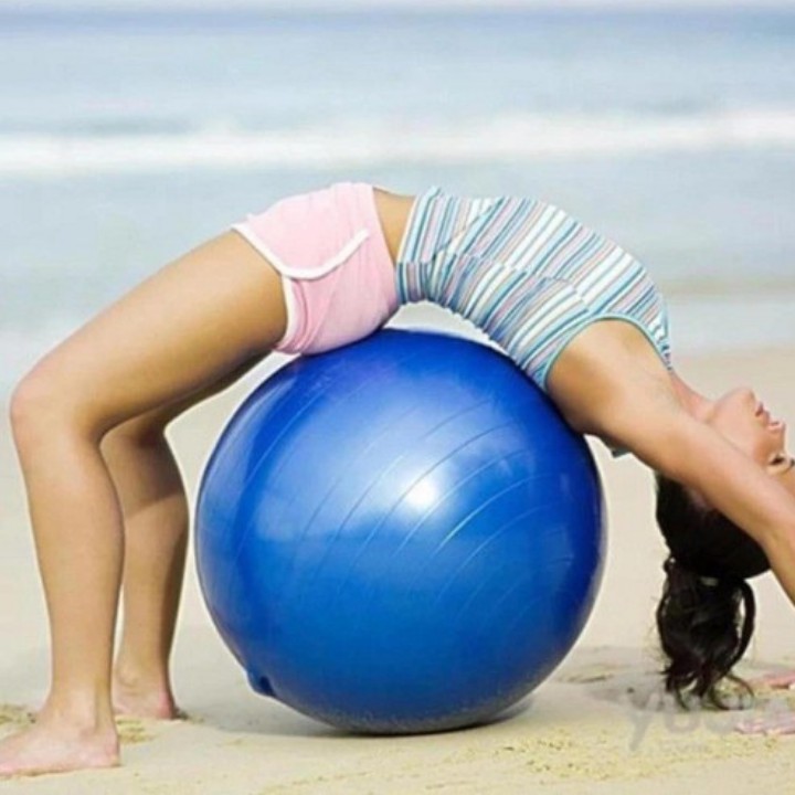 Bóng tập Yoga Fitness 65cm - banh cao su tập thể dục bơm hơi tiện dụng