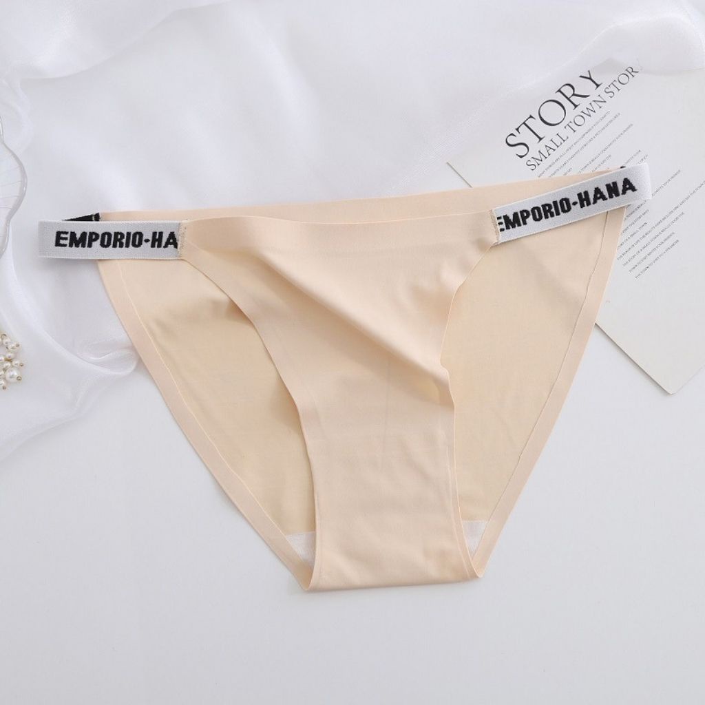 Quần lót nữ thun lạnh đúc su cao cấp không đường may chun hông in chữ gợi cảm và sexy DEVARI L013