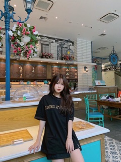 Áo Thun Tshirt Lion Studio