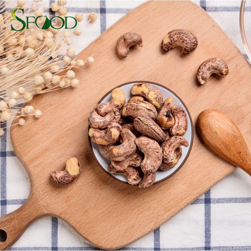 Điều rang muối Sfood, hạt điều rang muối nguyên hạt còn vỏ lụa