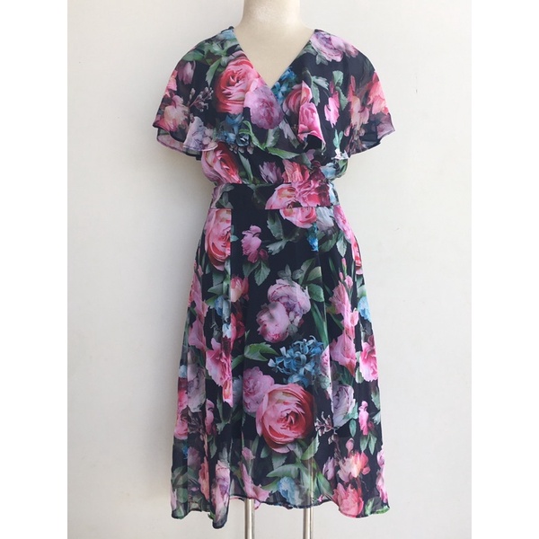 Đầm Maggy london dư xịn 🍀🍀🍀