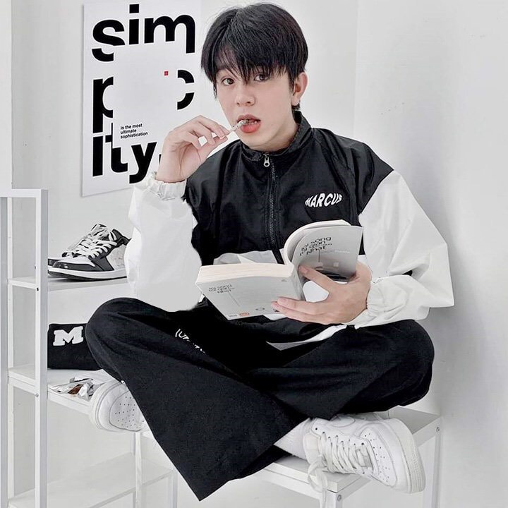 Khoác phối dù bomber có 2 size L - XL