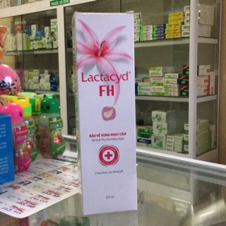 Dung dịch vệ sinh lactacyd FH lọ 250ml