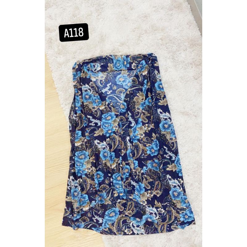 áo thun họa tiết siêu tôn da. A118