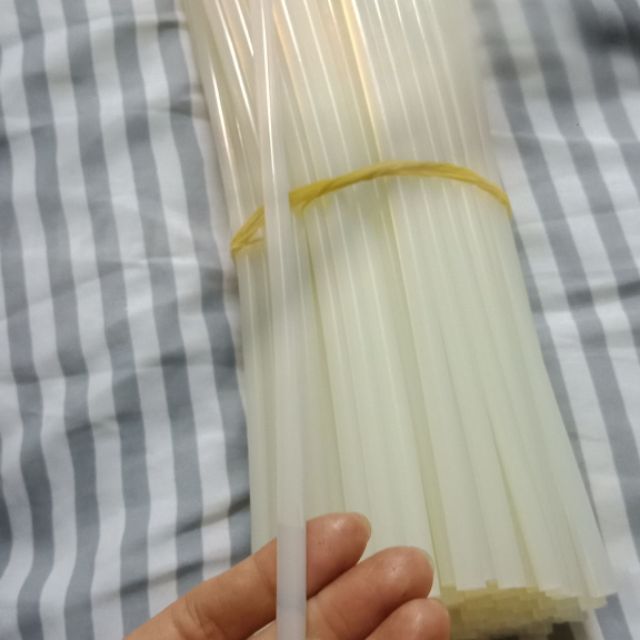 1kg Keo nến gồm có 117 cây