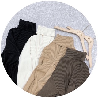 váy len cổ lọ
