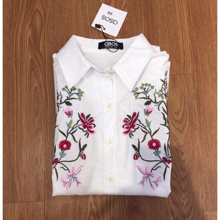 Sơ mi trắng thêu hoa