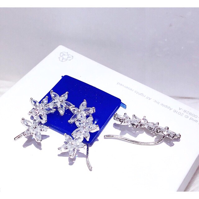 KHUYÊN TAI NỮ BẠC TA - KHUYÊN TAI HOA ÔM VÀNH TAI