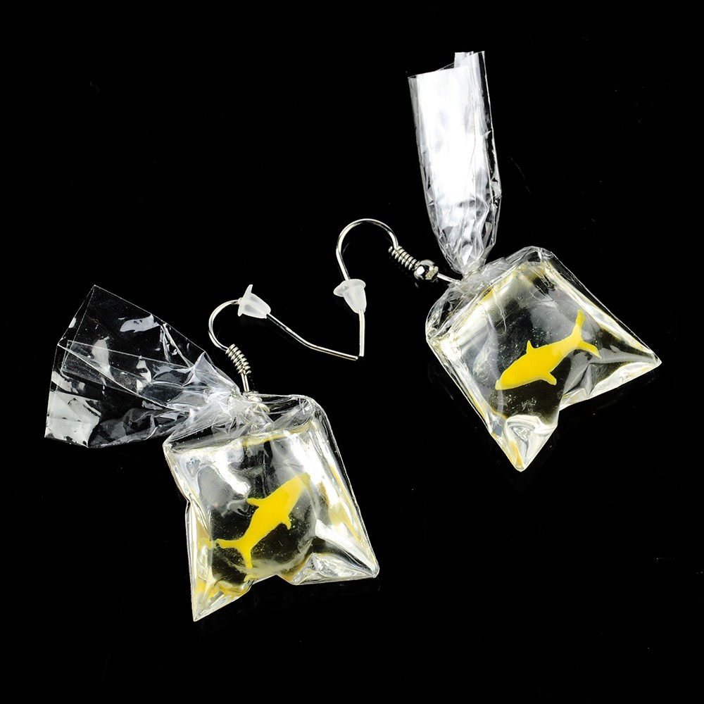 Khuyên tai họa tiết túi cá vàng độc đáo cho nữ