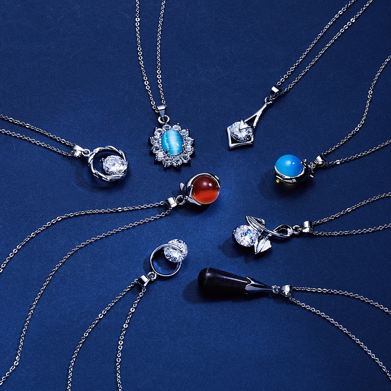 Vòng cổ Mặt Đá Zircon Hình Giọt Nước Trong Suốt Lấp Lánh Phong Cách Vintage