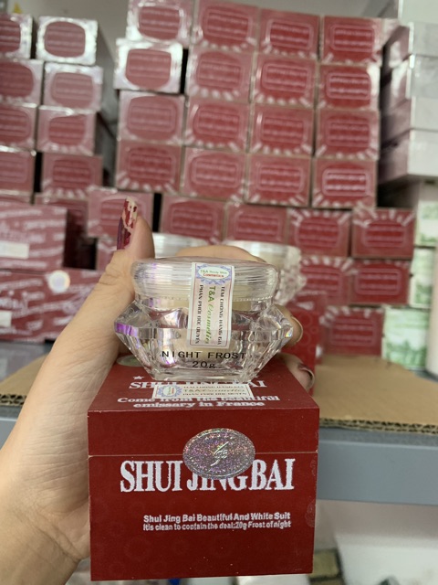 HŨ LẺ KEM NGÀY THUỶ TINH BẠCH SHUJINGBAI