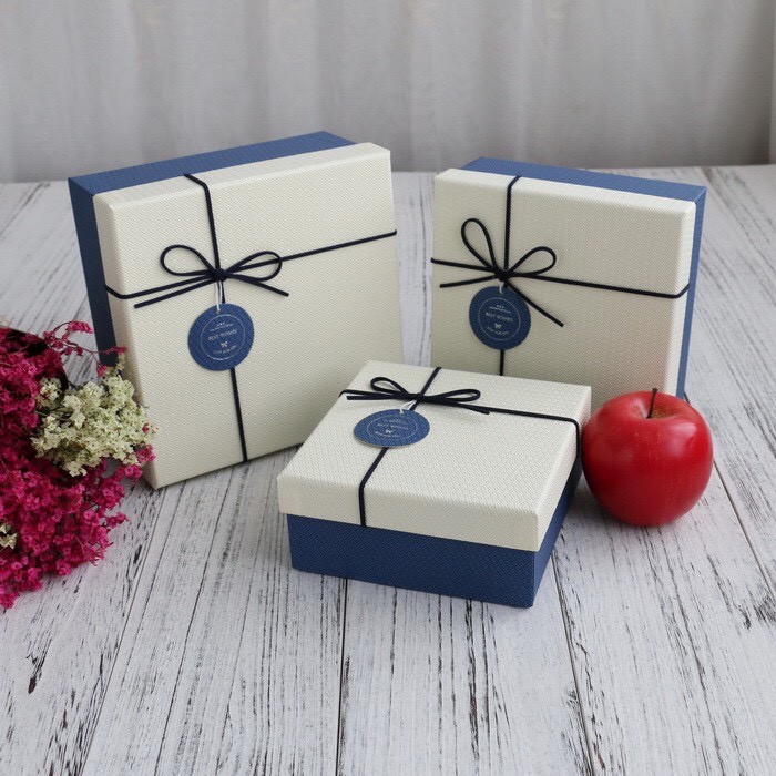 Hộp quà tặng shop 2906linh