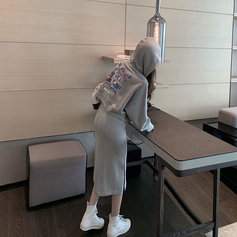 Bộ áo sweater phối chân váy phong cách retro thời trang xuân thu cho nữ
